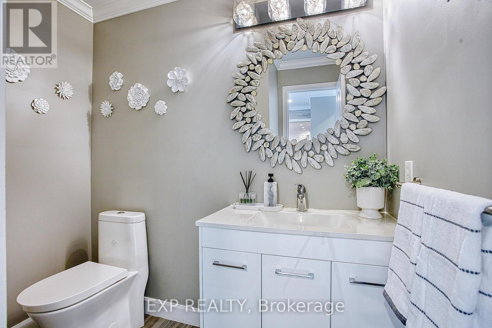 3263 Guyatt Road Property Photo 23