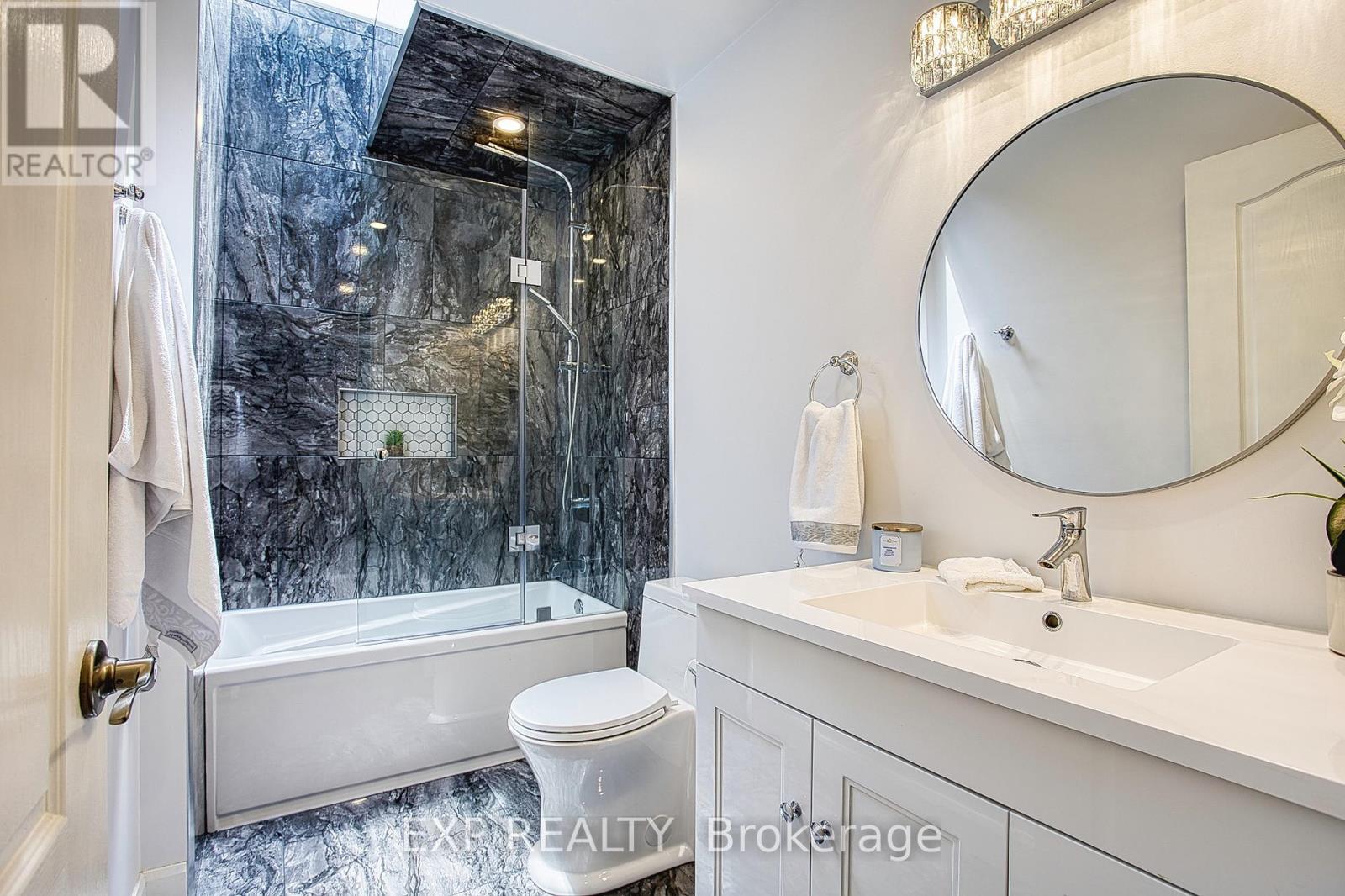 3263 Guyatt Road Property Photo 36