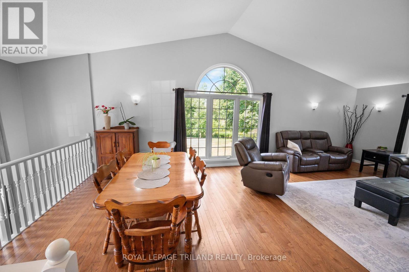 2670 Putnam Road Property Photo 8