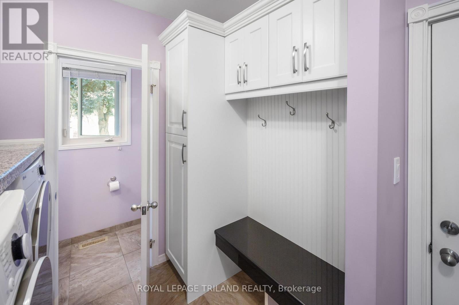 2670 Putnam Road Property Photo 21