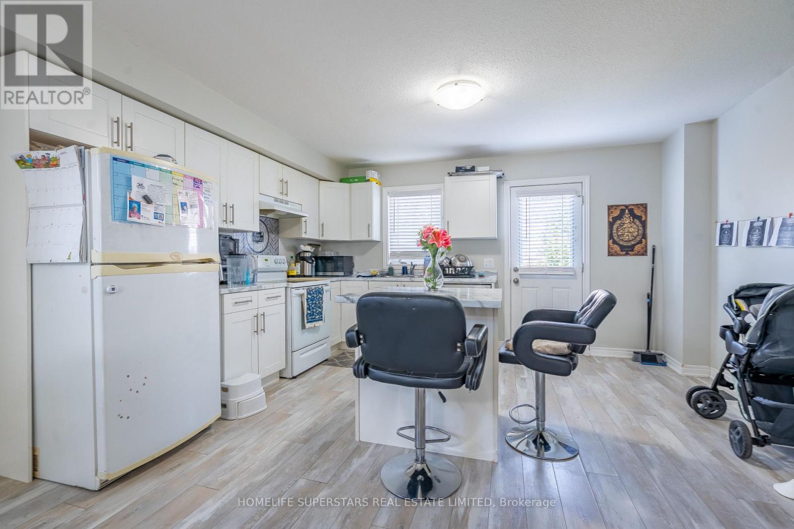 51 - 7768 Ascot Circle Property Photo 10