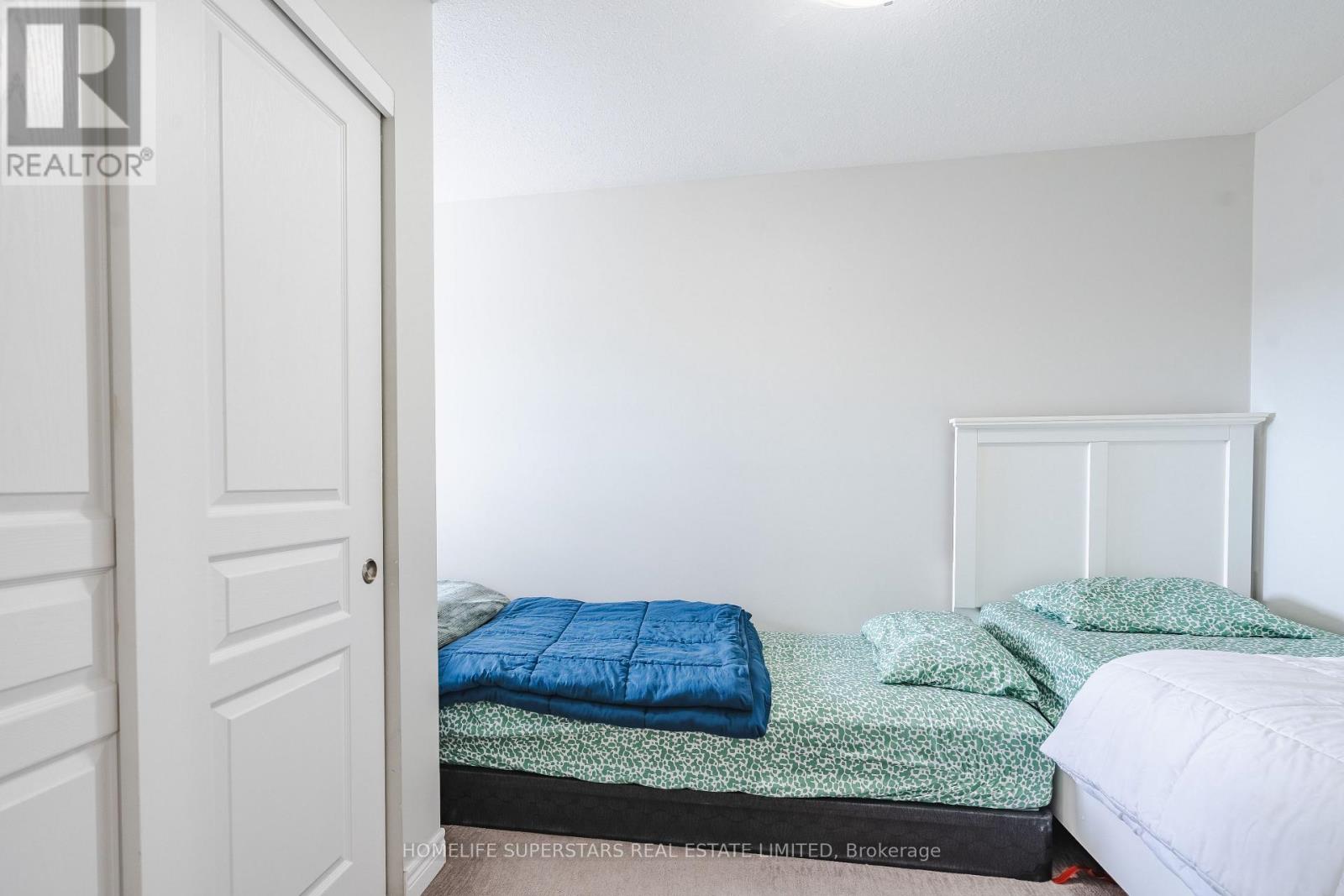 51 - 7768 Ascot Circle Property Photo 17