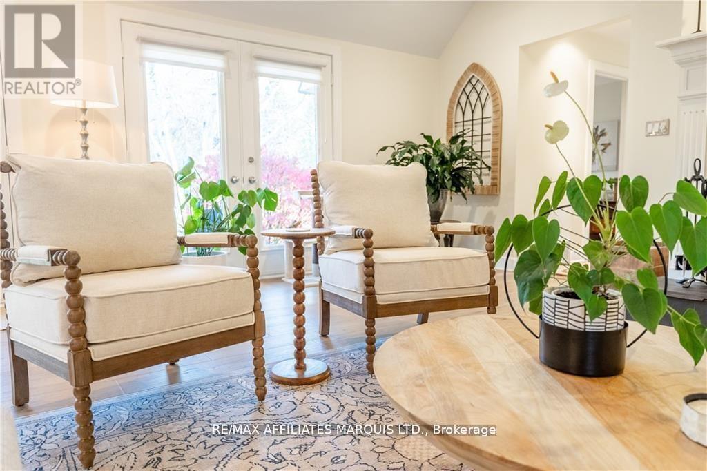 18537 Stonehouse Point Road Property Photo 8