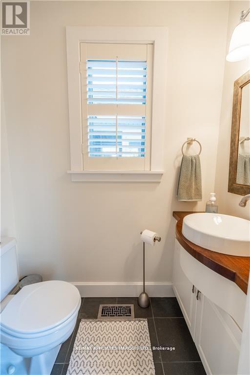 18537 Stonehouse Point Road Property Photo 24