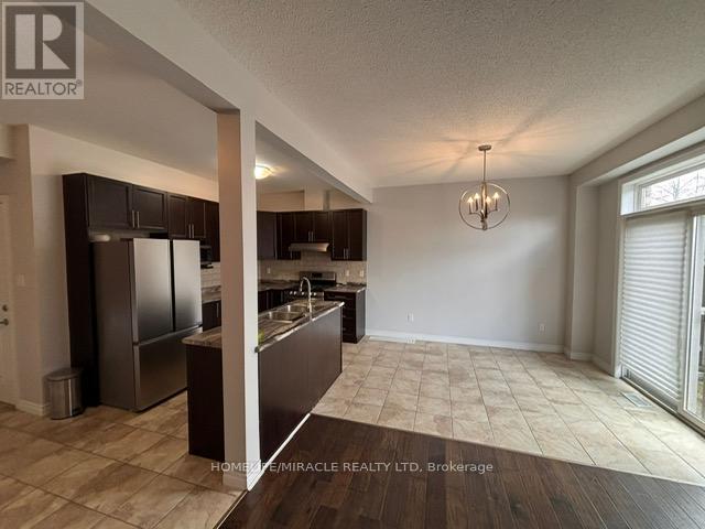22 - 380 Lake Street Property Photo 6
