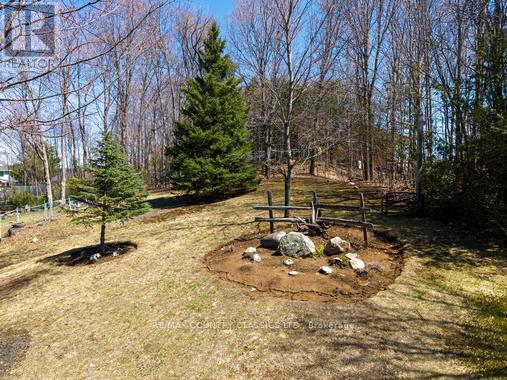 152 Bridge Street W Property Photo 28