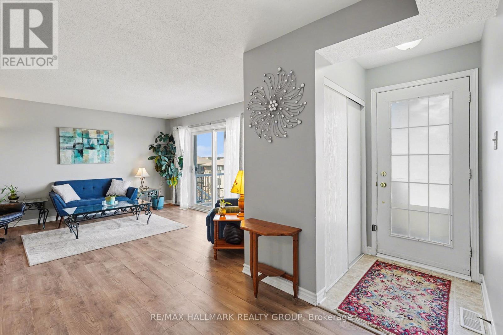 205 - 3275 St Joseph Boulevard Property Photo 3