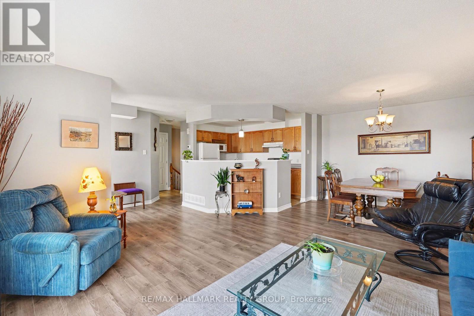 205 - 3275 St Joseph Boulevard Property Photo 6