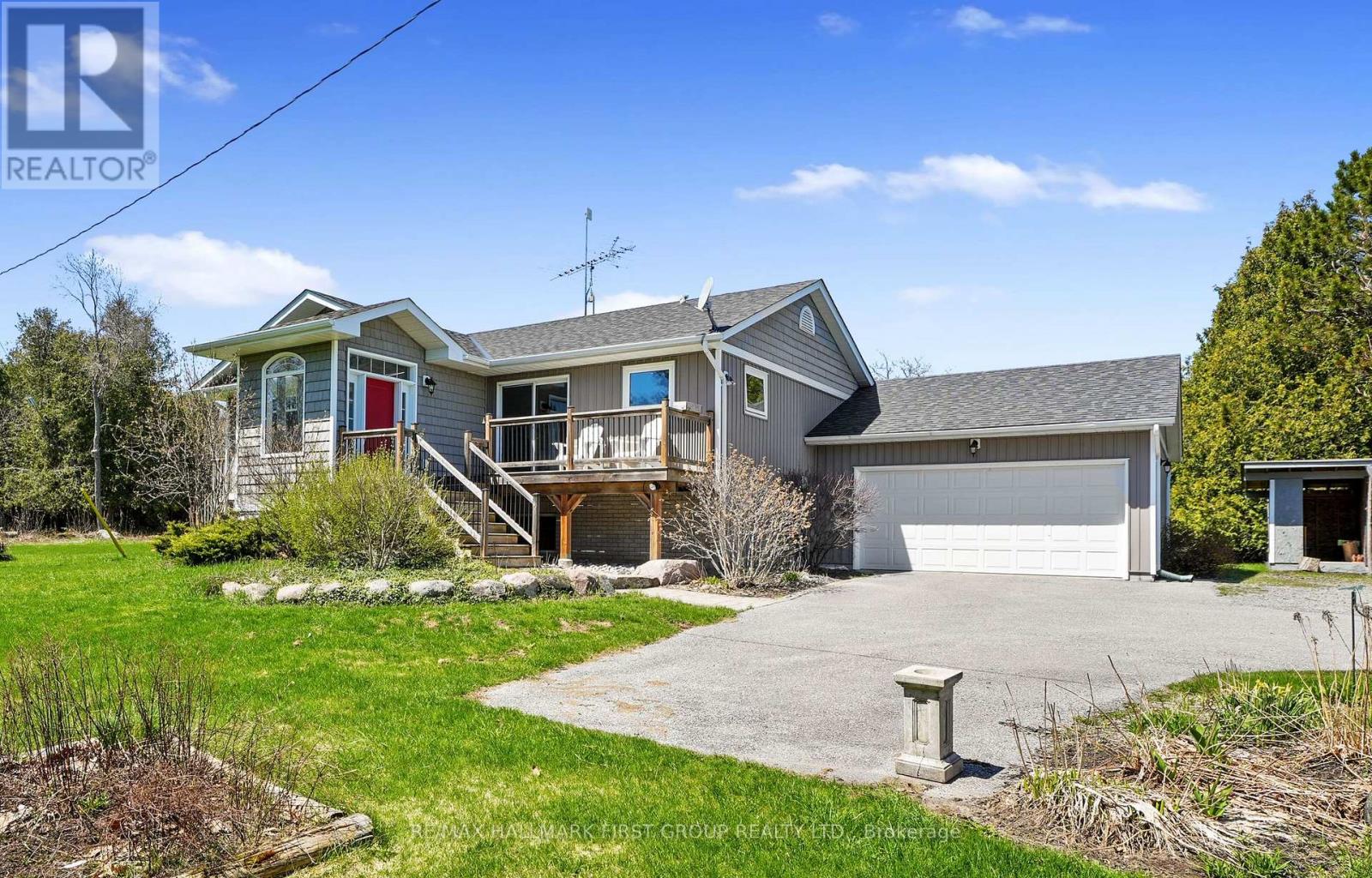 351 Durham Street N Property Photo 1