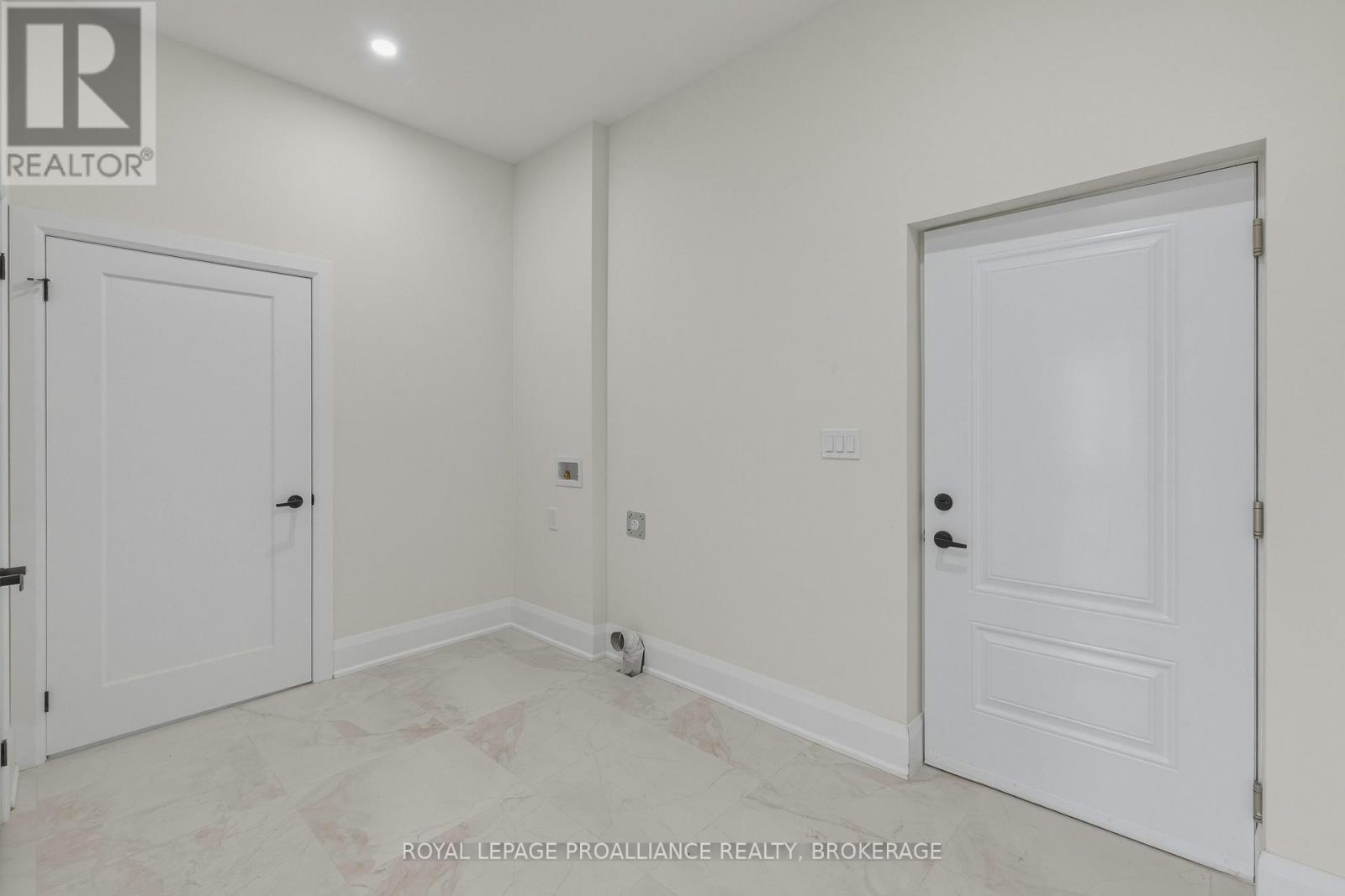 138 Hineman Street Property Photo 25