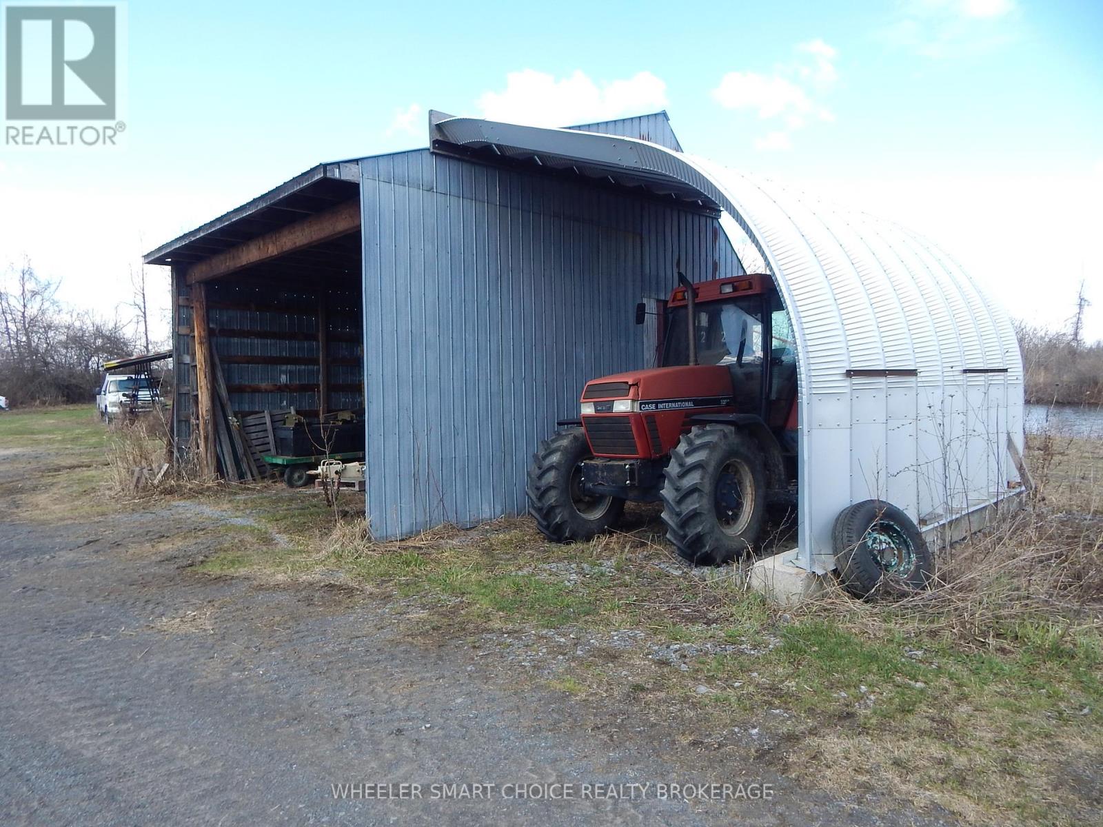 16935 Duff's Corners Road Property Photo 10