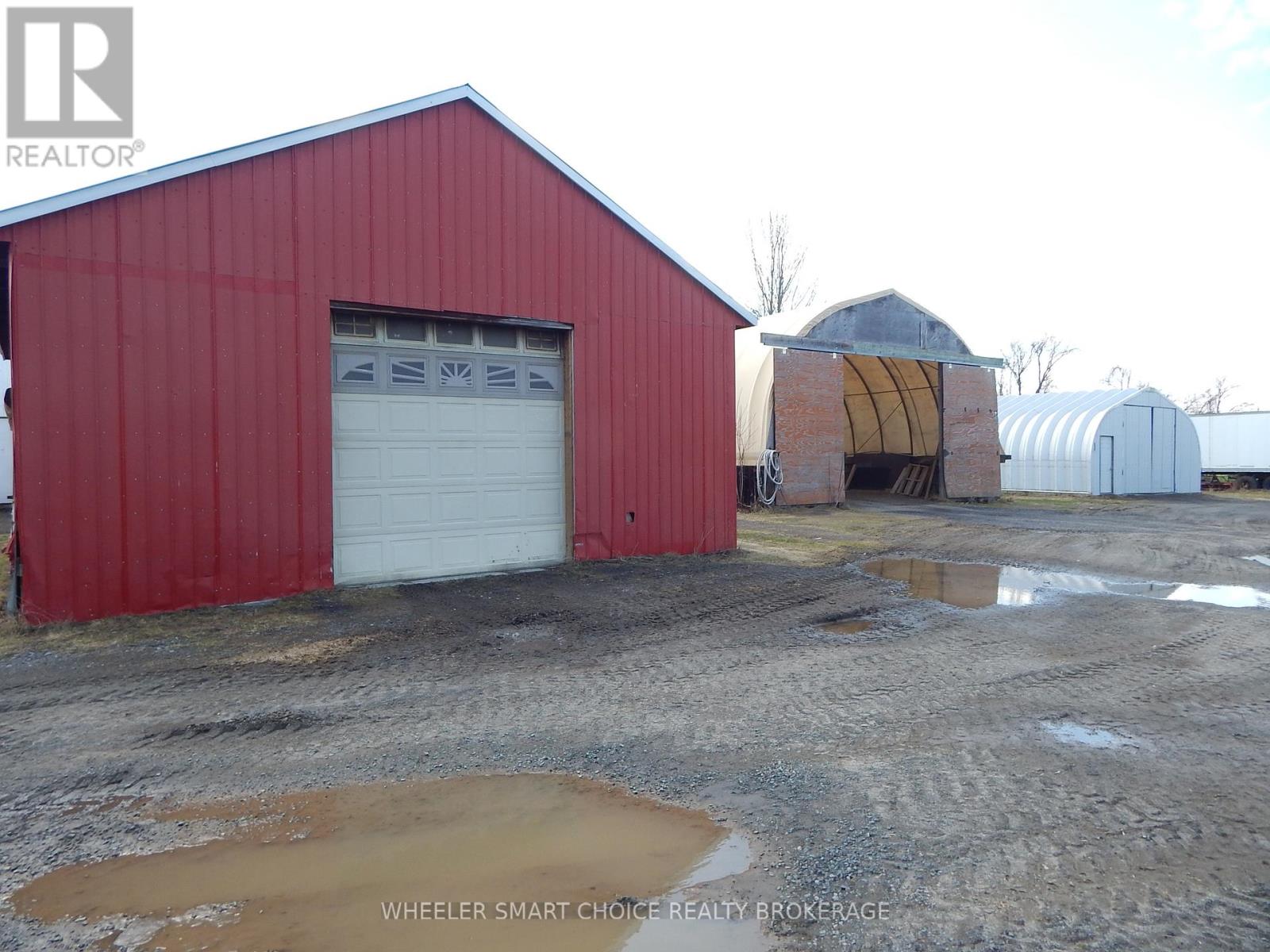 16935 Duff's Corners Road Property Photo 13
