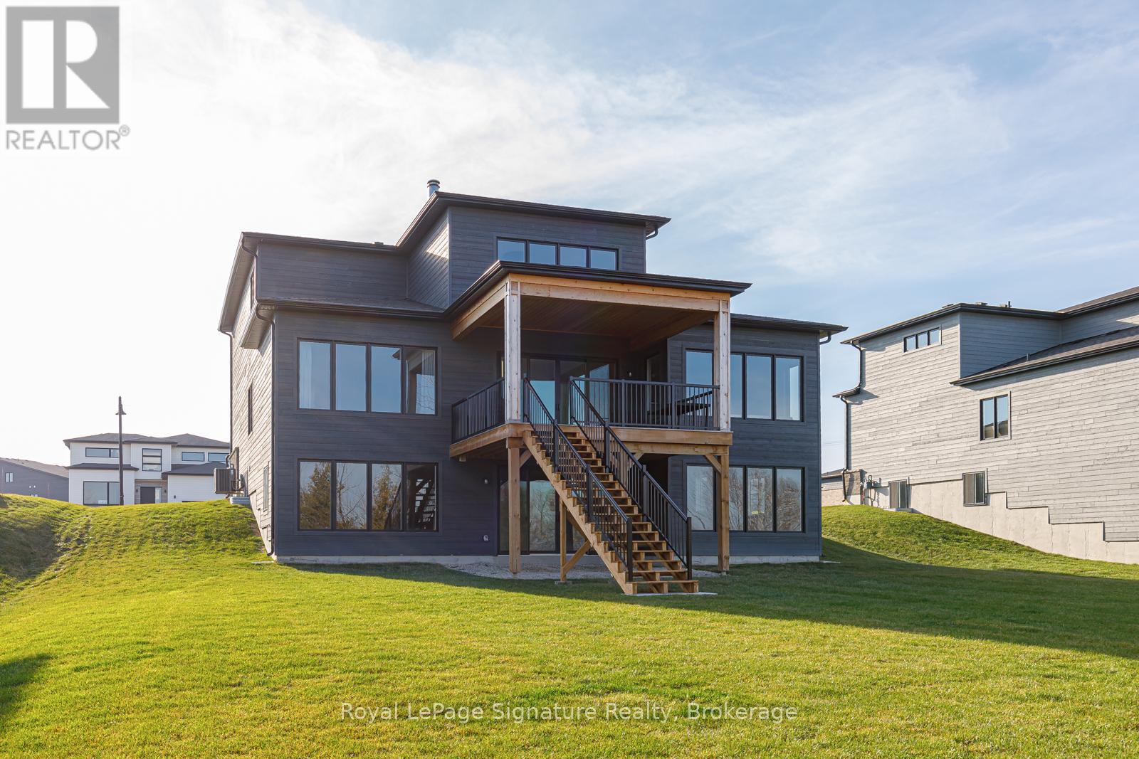 107 Sladden Court Property Photo 35