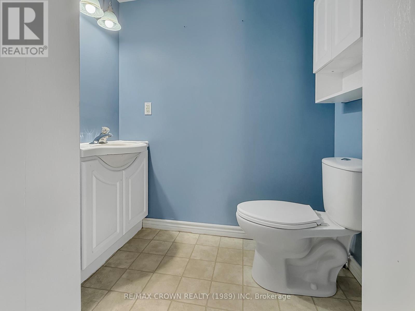 91 Third Avenue Property Photo 7