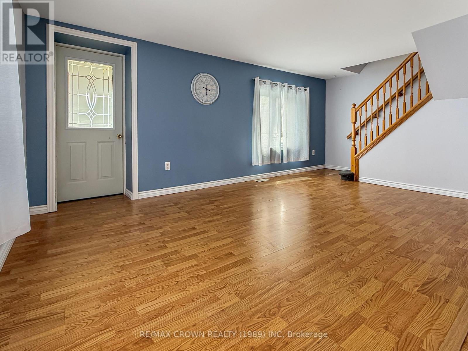 91 Third Avenue Property Photo 17
