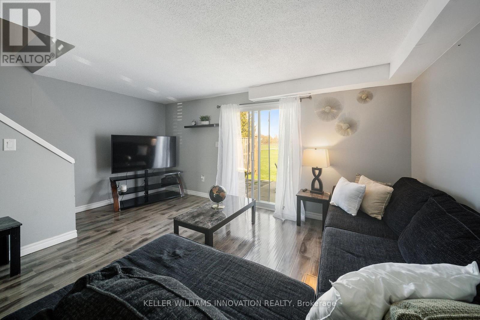 20 - 160 Rittenhouse Road Property Photo 16