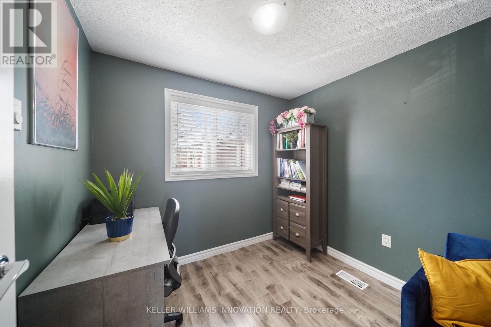20 - 160 Rittenhouse Road Property Photo 24