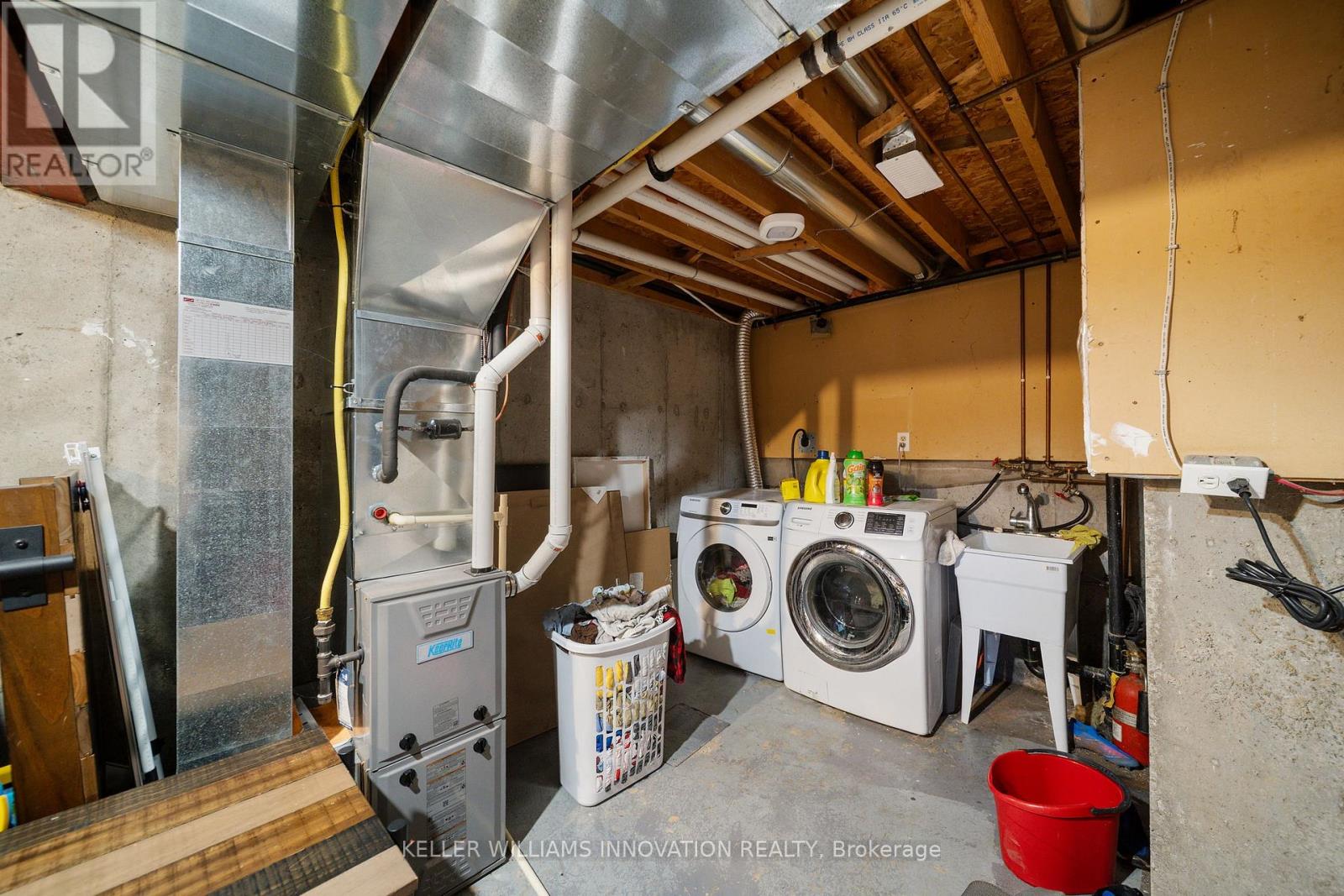 20 - 160 Rittenhouse Road Property Photo 32