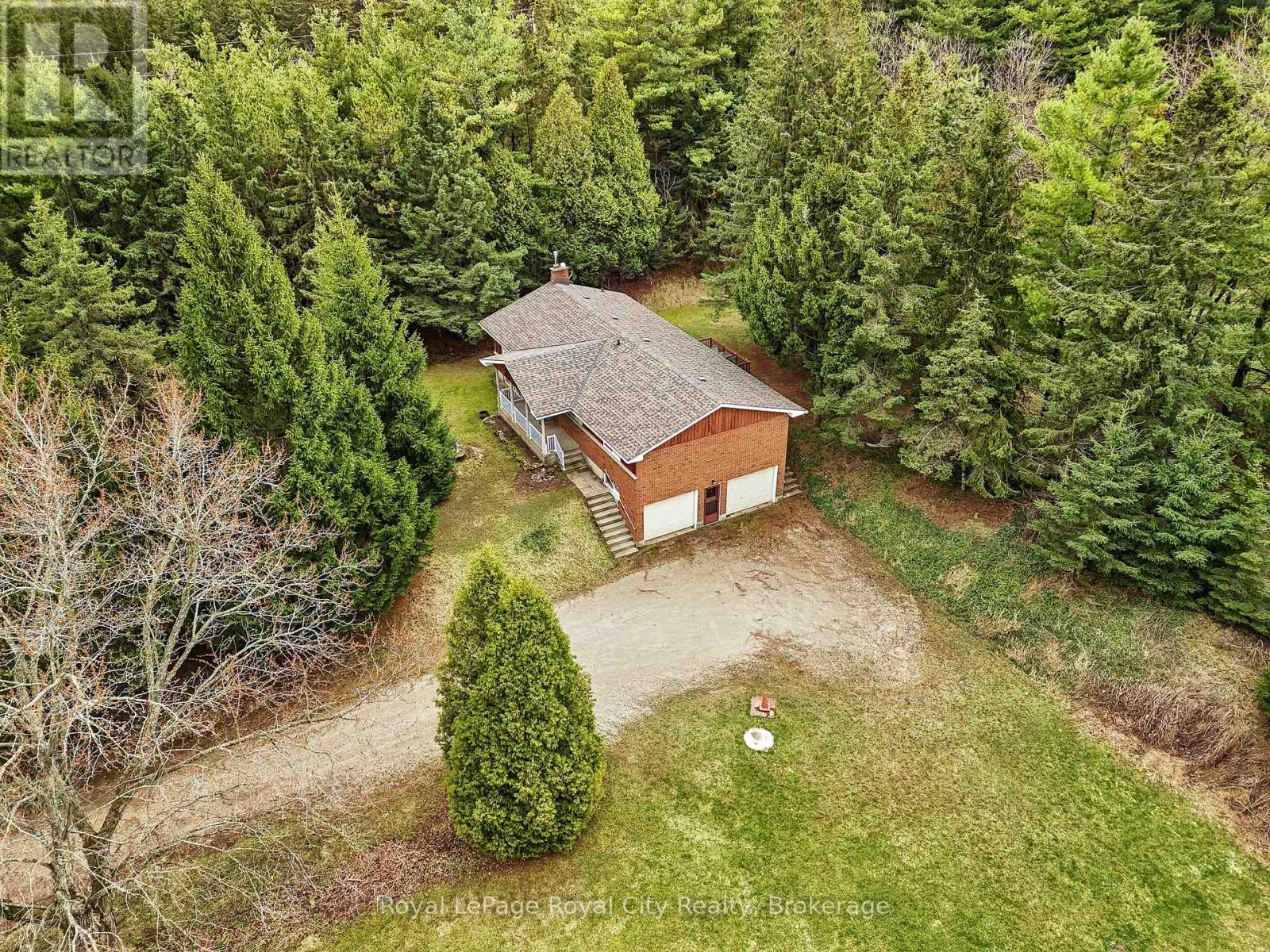 4620 20 Side Road N Property Photo 5
