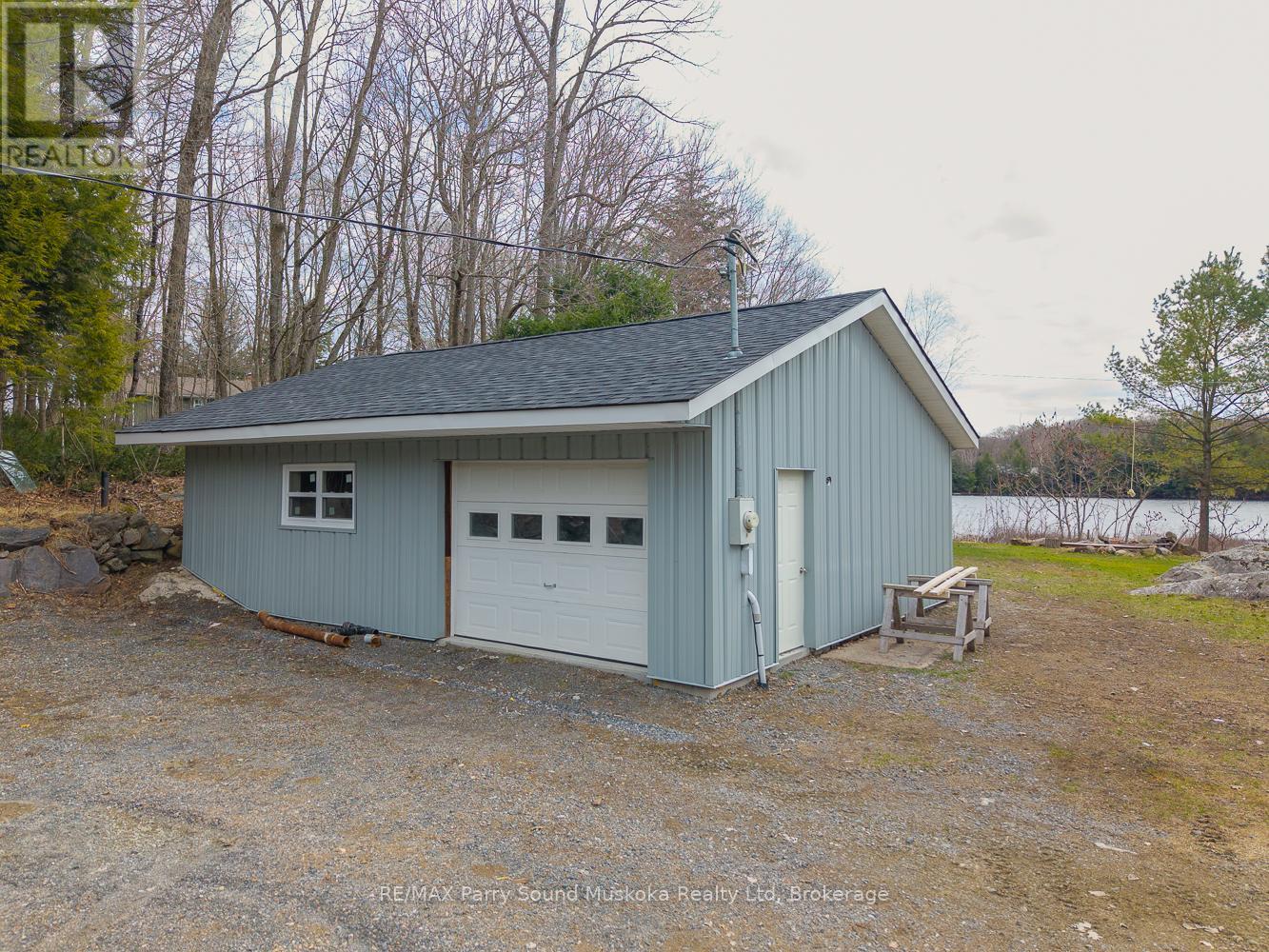 92 Blue Lake Road Property Photo 8