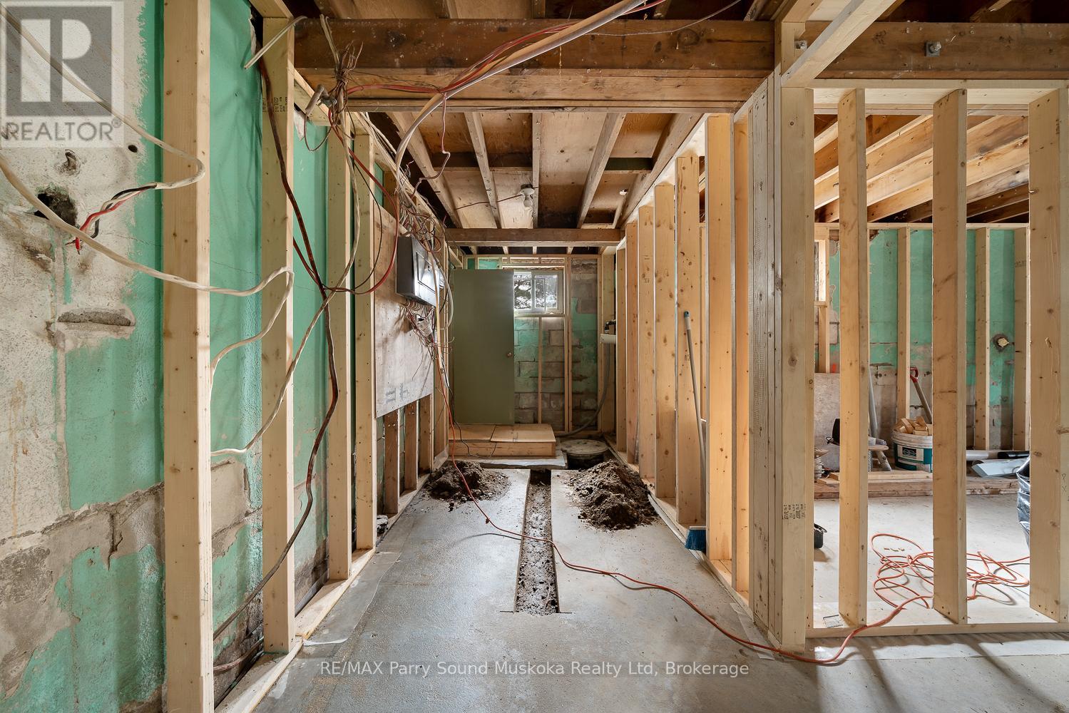 92 Blue Lake Road Property Photo 23