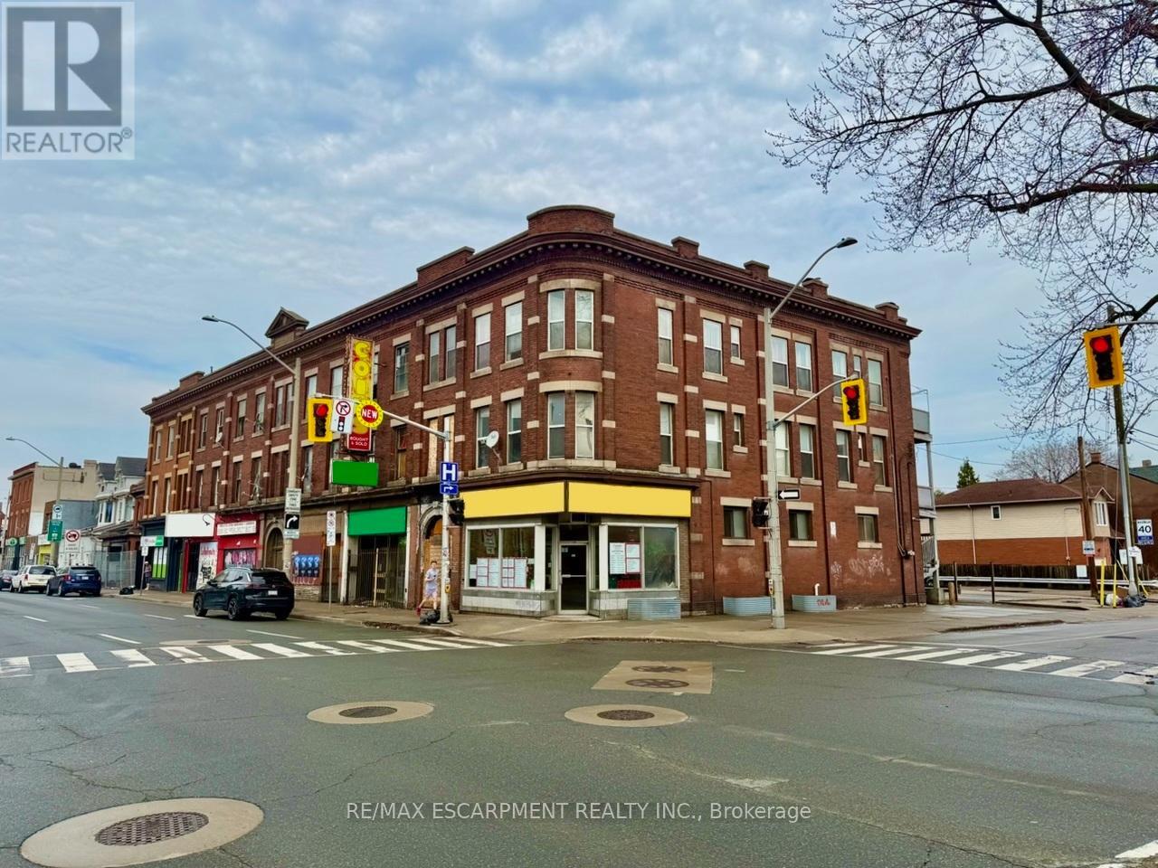 453 King Street E Property Photo 1