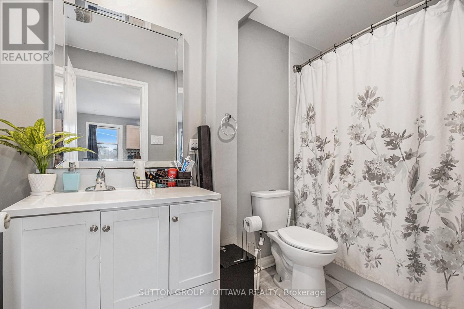 1368 Labrie Avenue Property Photo 32