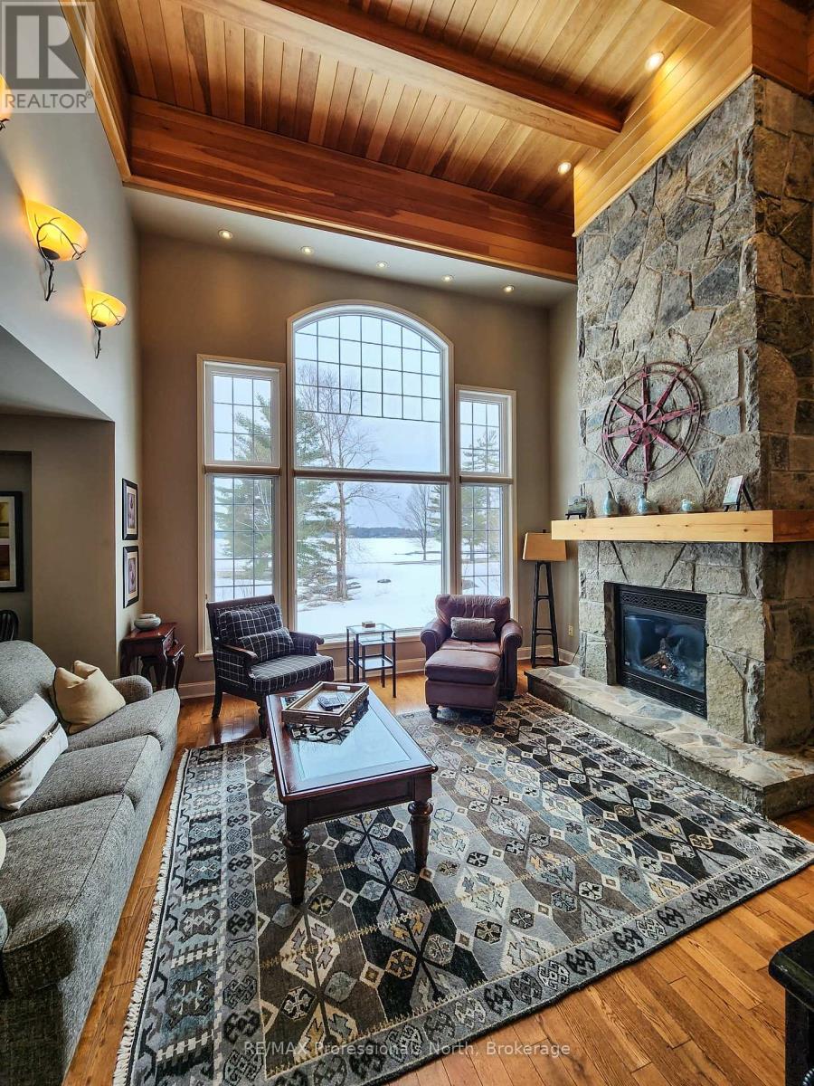 C6/w1 - 3876 Muskoka 118 Road Property Photo 19