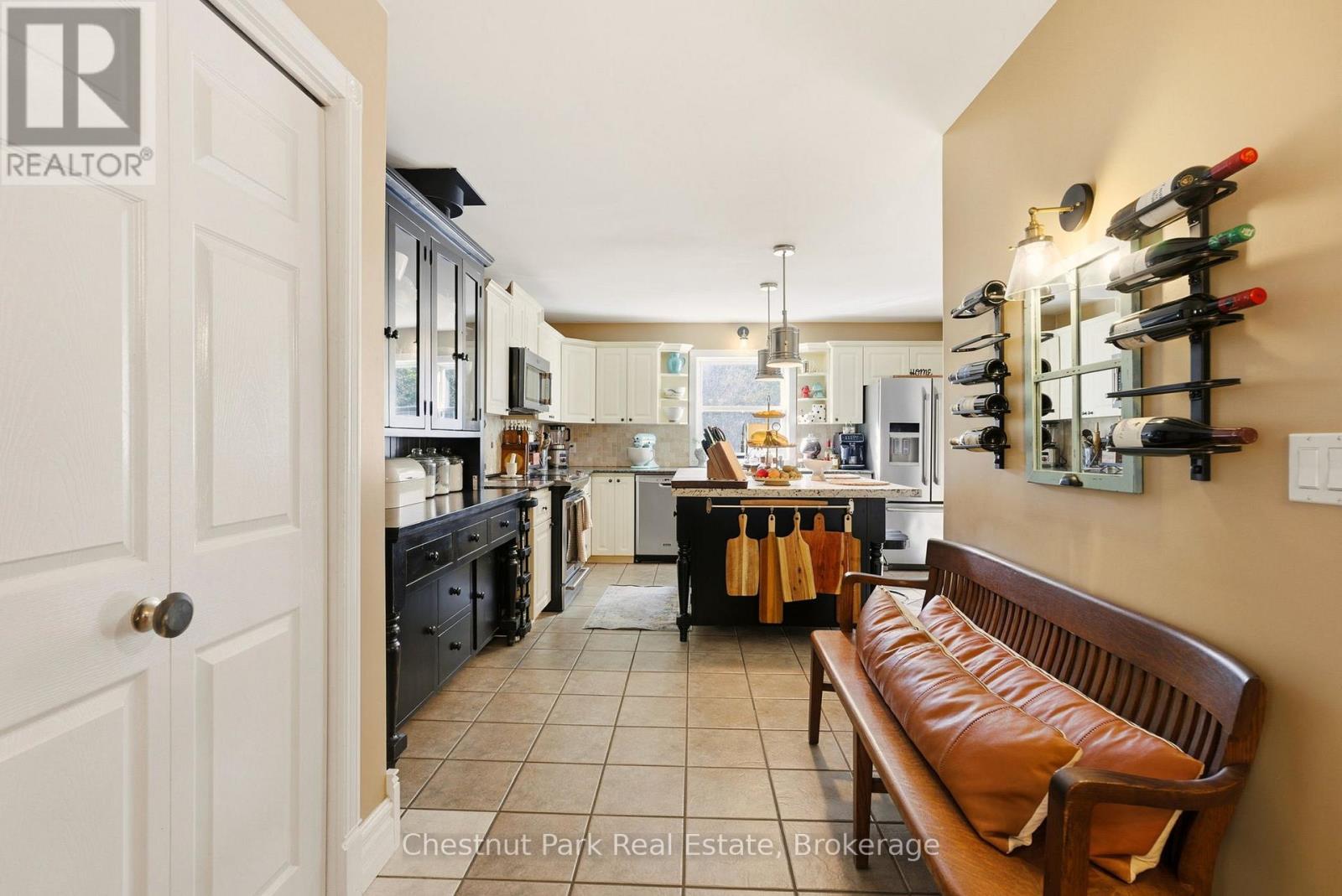 75 Pond Crescent Property Photo 10