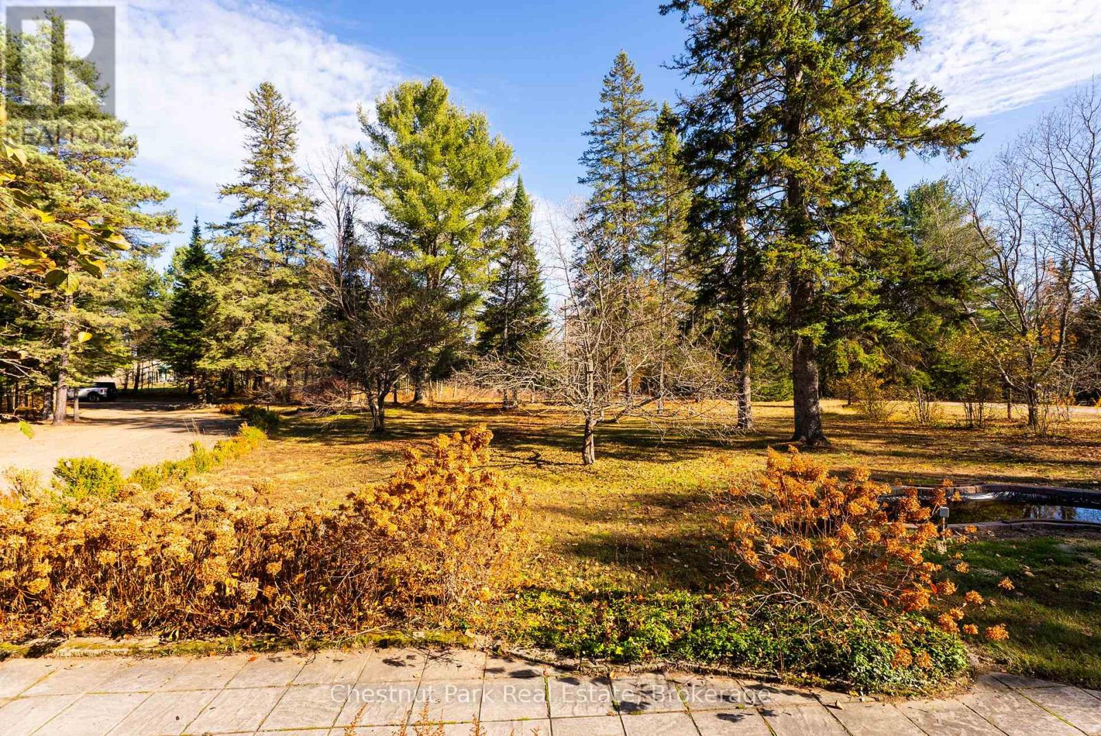 75 Pond Crescent Property Photo 47