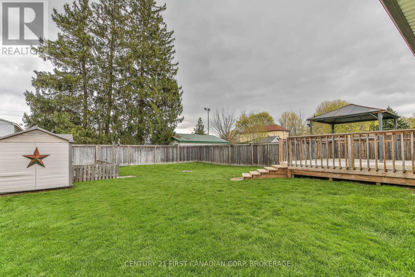 232 Brock Street Property Photo 40