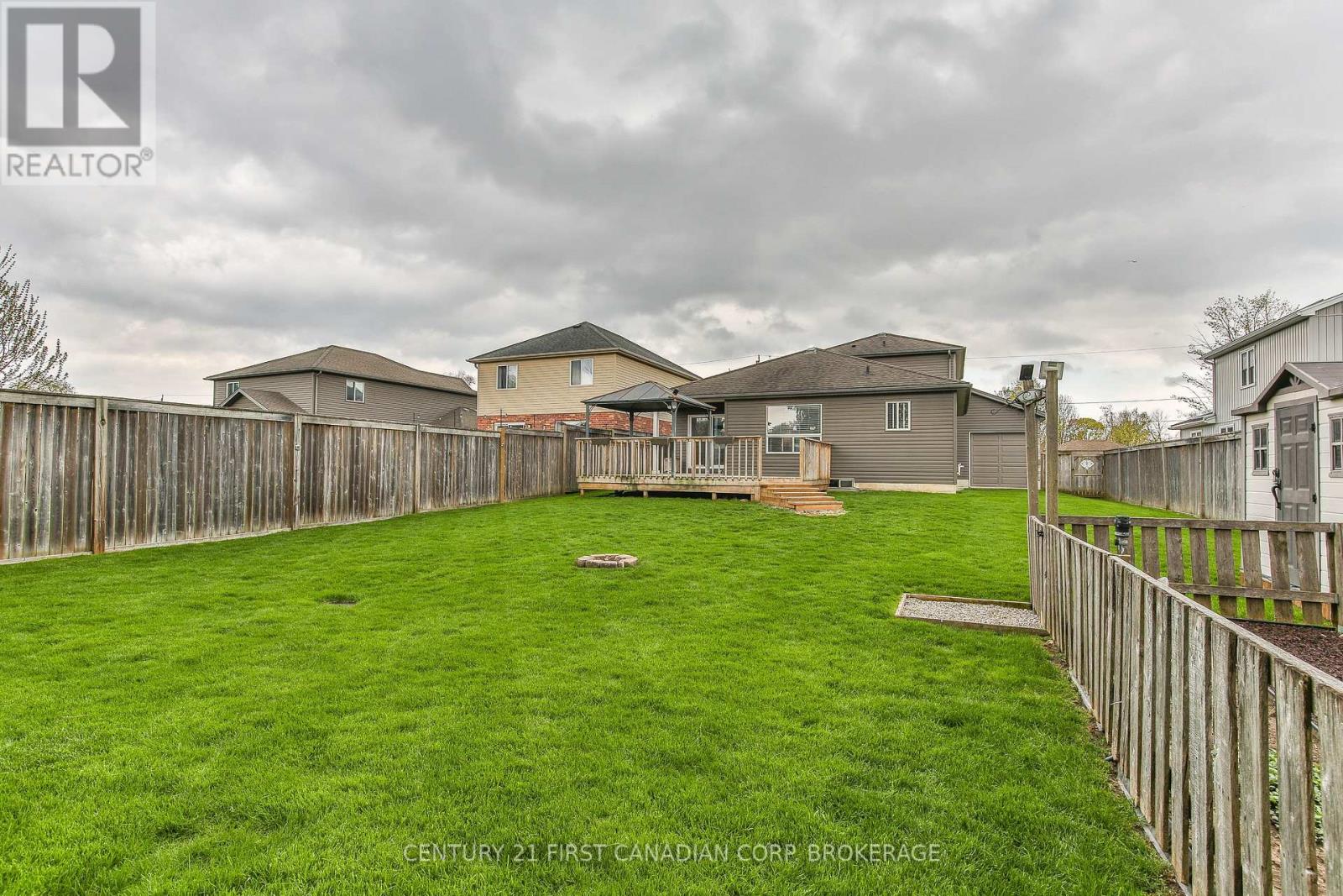 232 Brock Street Property Photo 44