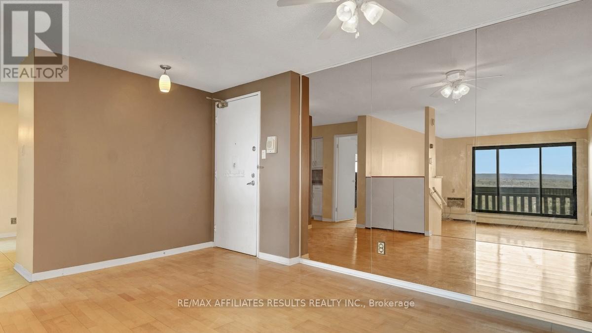 2110 - 415 Greenview Avenue Property Photo 5
