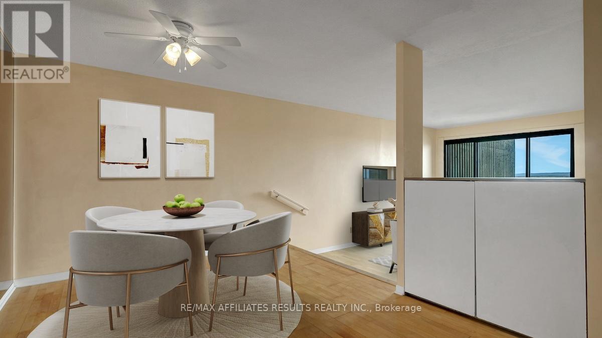 2110 - 415 Greenview Avenue Property Photo 7