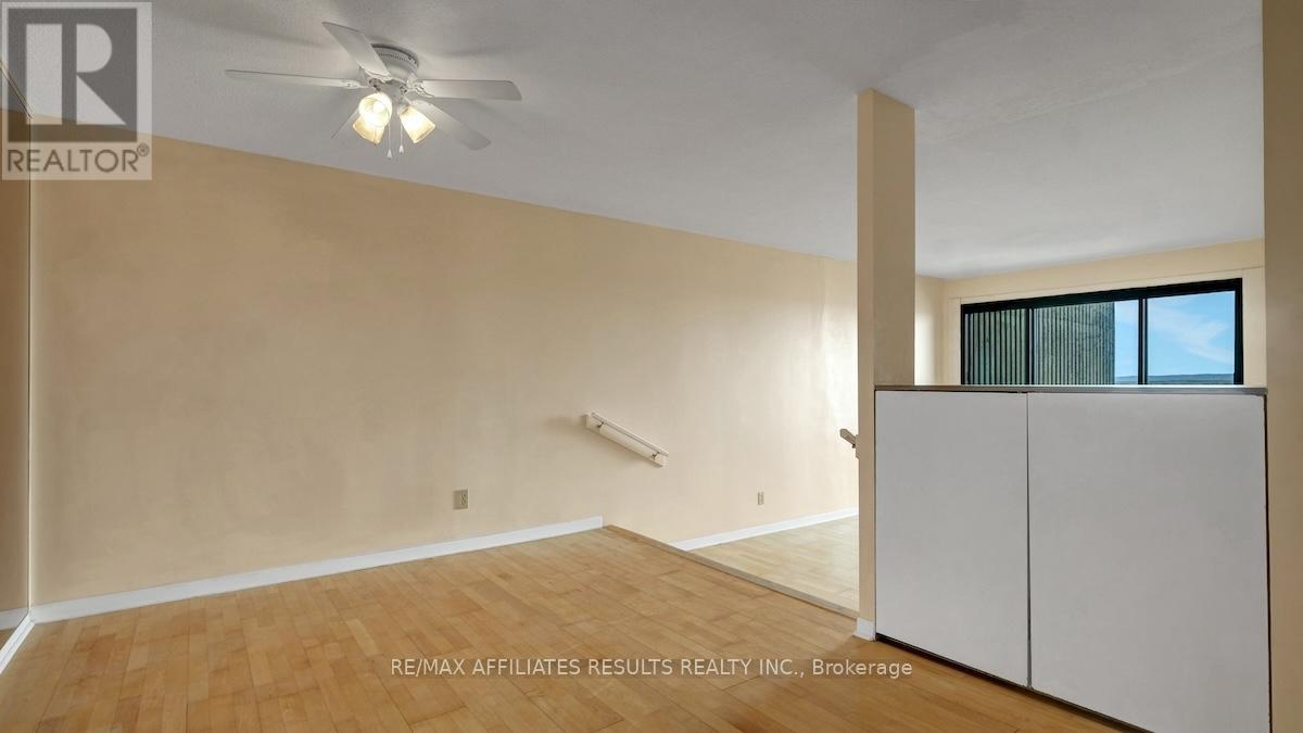2110 - 415 Greenview Avenue Property Photo 8