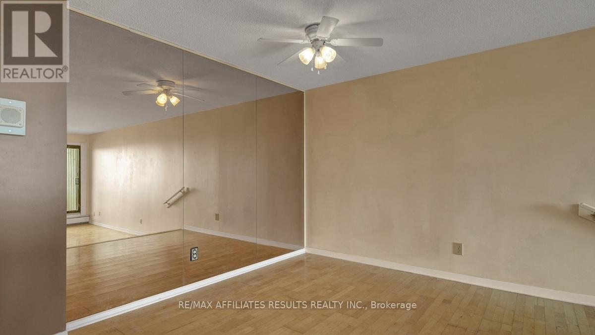 2110 - 415 Greenview Avenue Property Photo 9
