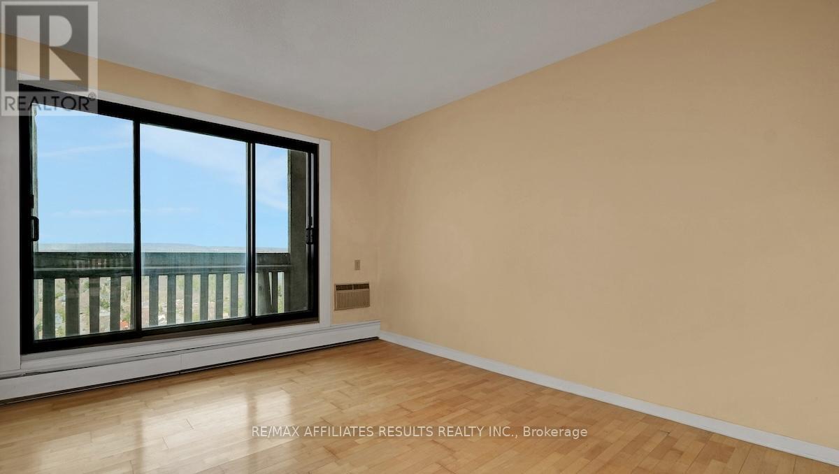 2110 - 415 Greenview Avenue Property Photo 10