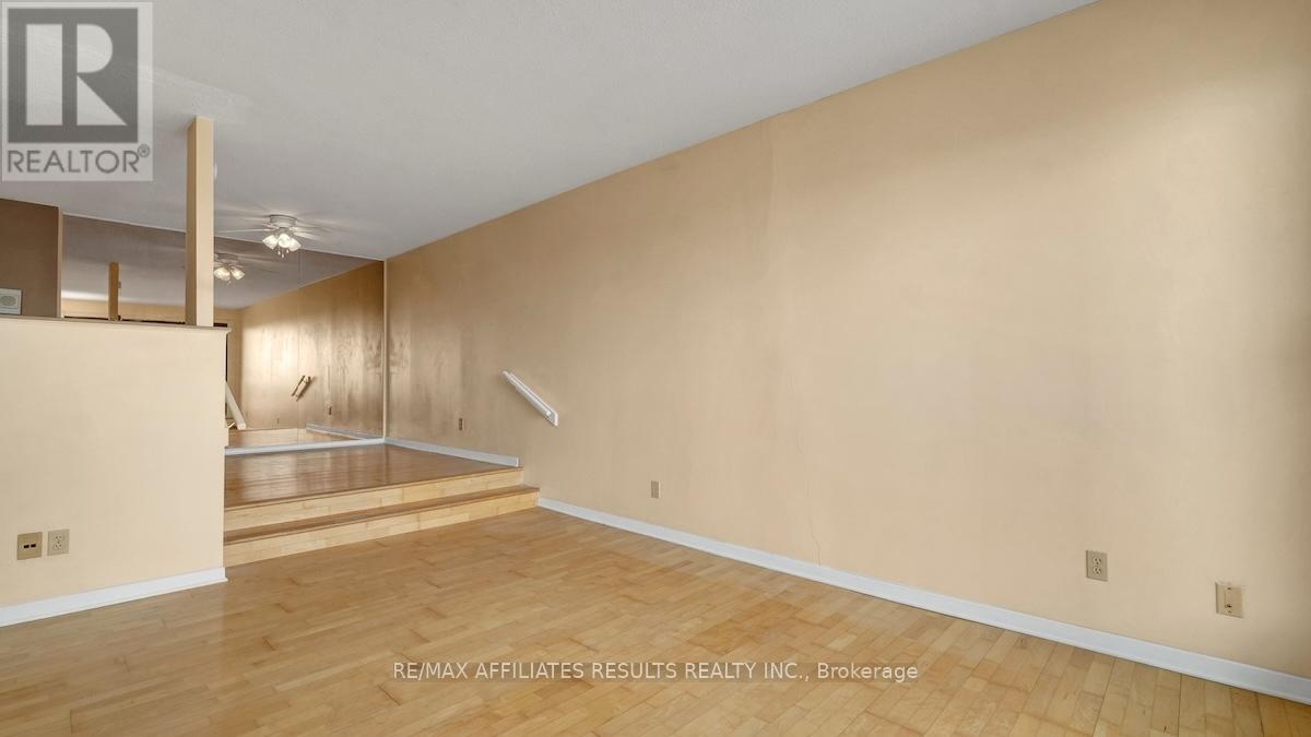 2110 - 415 Greenview Avenue Property Photo 13