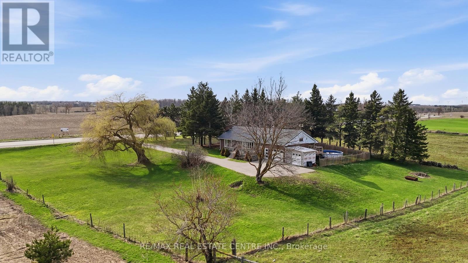 517021 County Rd 124 Road Property Photo 3
