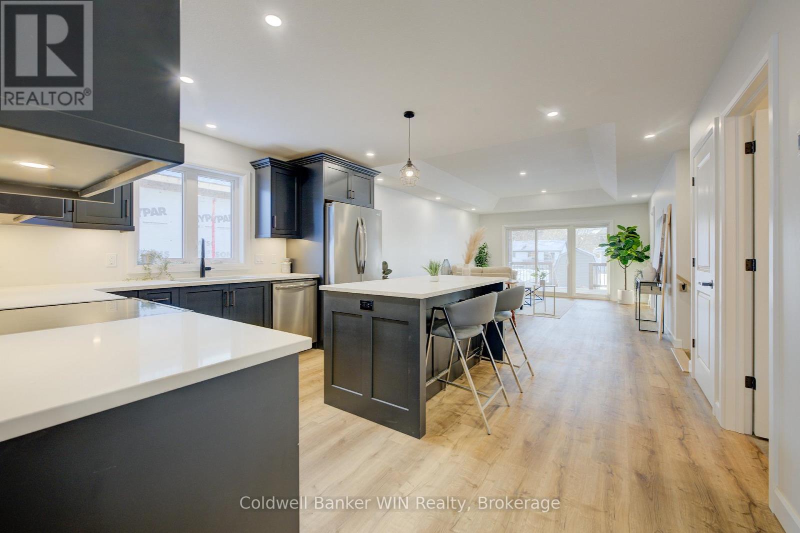 217 Elgin Street Property Photo 3