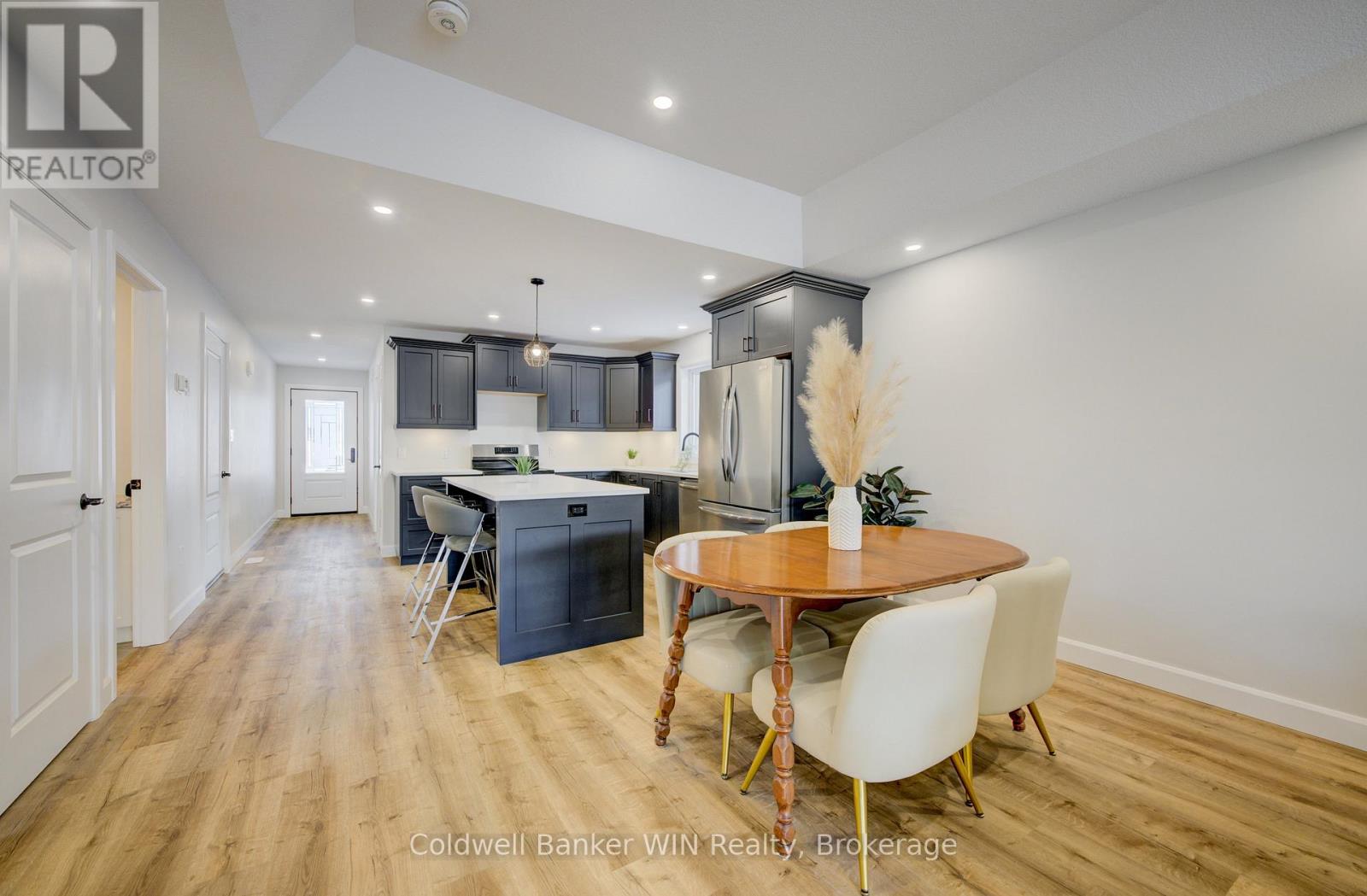 217 Elgin Street Property Photo 11