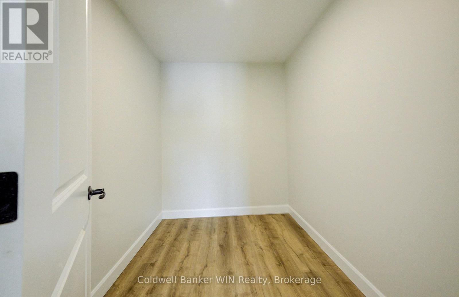 217 Elgin Street Property Photo 17