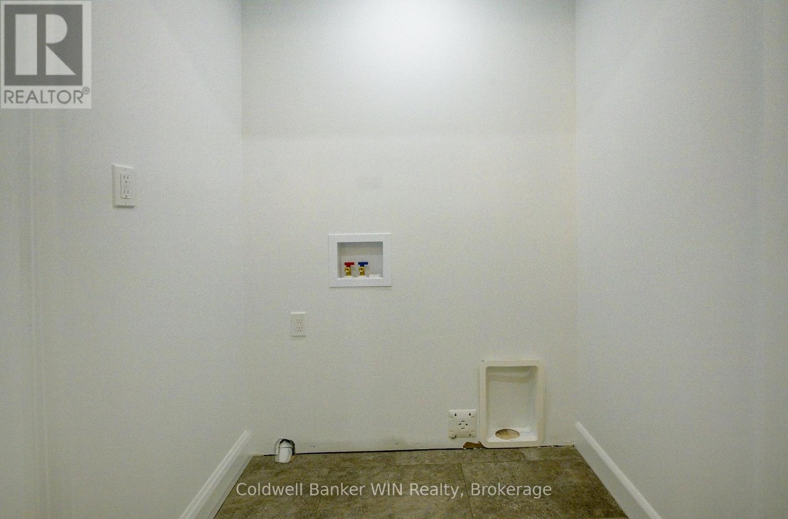 217 Elgin Street Property Photo 21