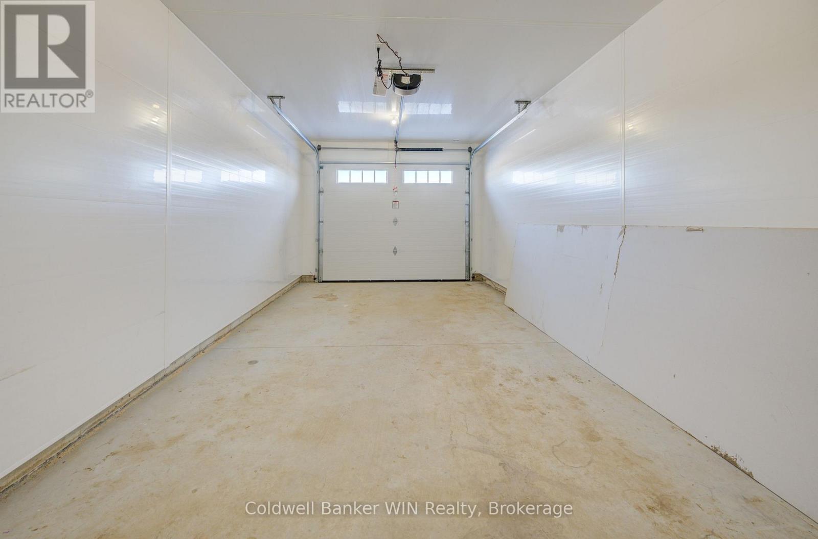 217 Elgin Street Property Photo 23