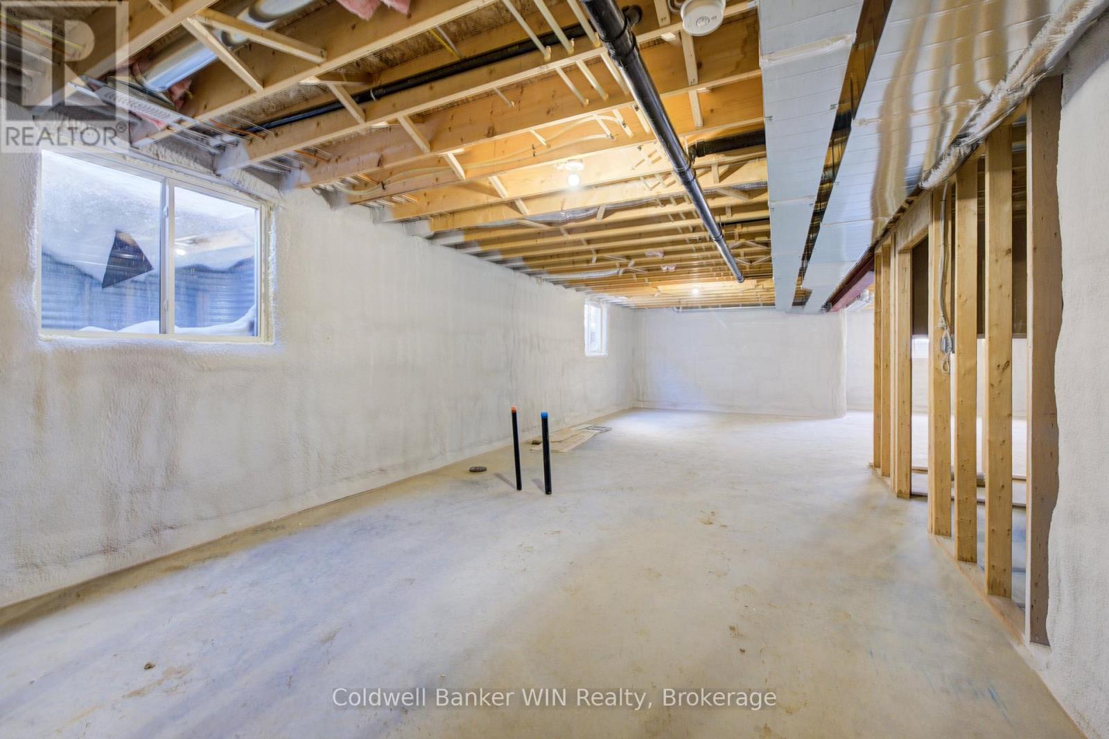 217 Elgin Street Property Photo 28