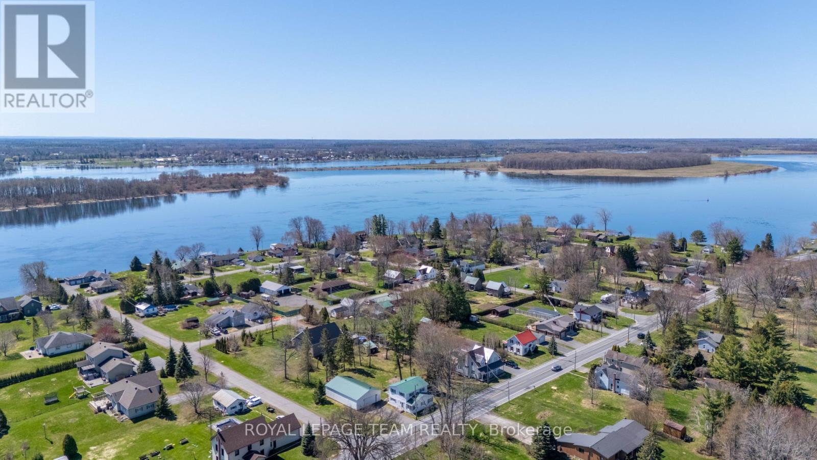 12106 Lakeshore Drive Property Photo 44