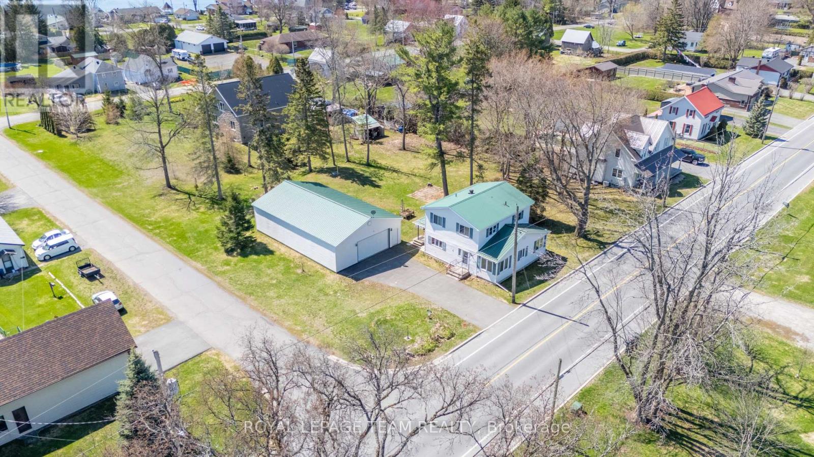 12106 Lakeshore Drive Property Photo 46