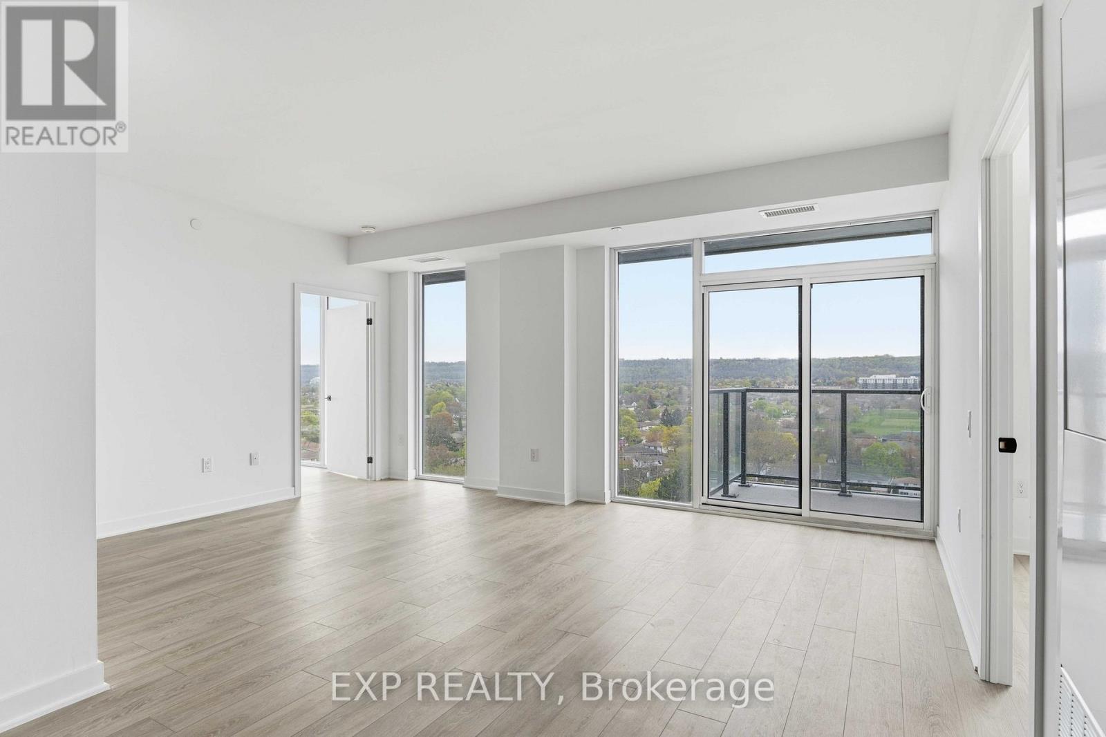 1017 - 2782 Barton Street E Property Photo 5