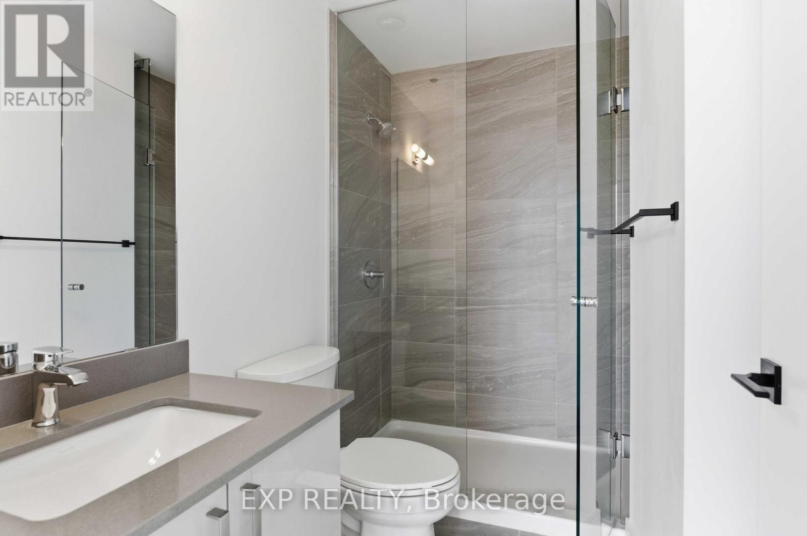 1017 - 2782 Barton Street E Property Photo 18