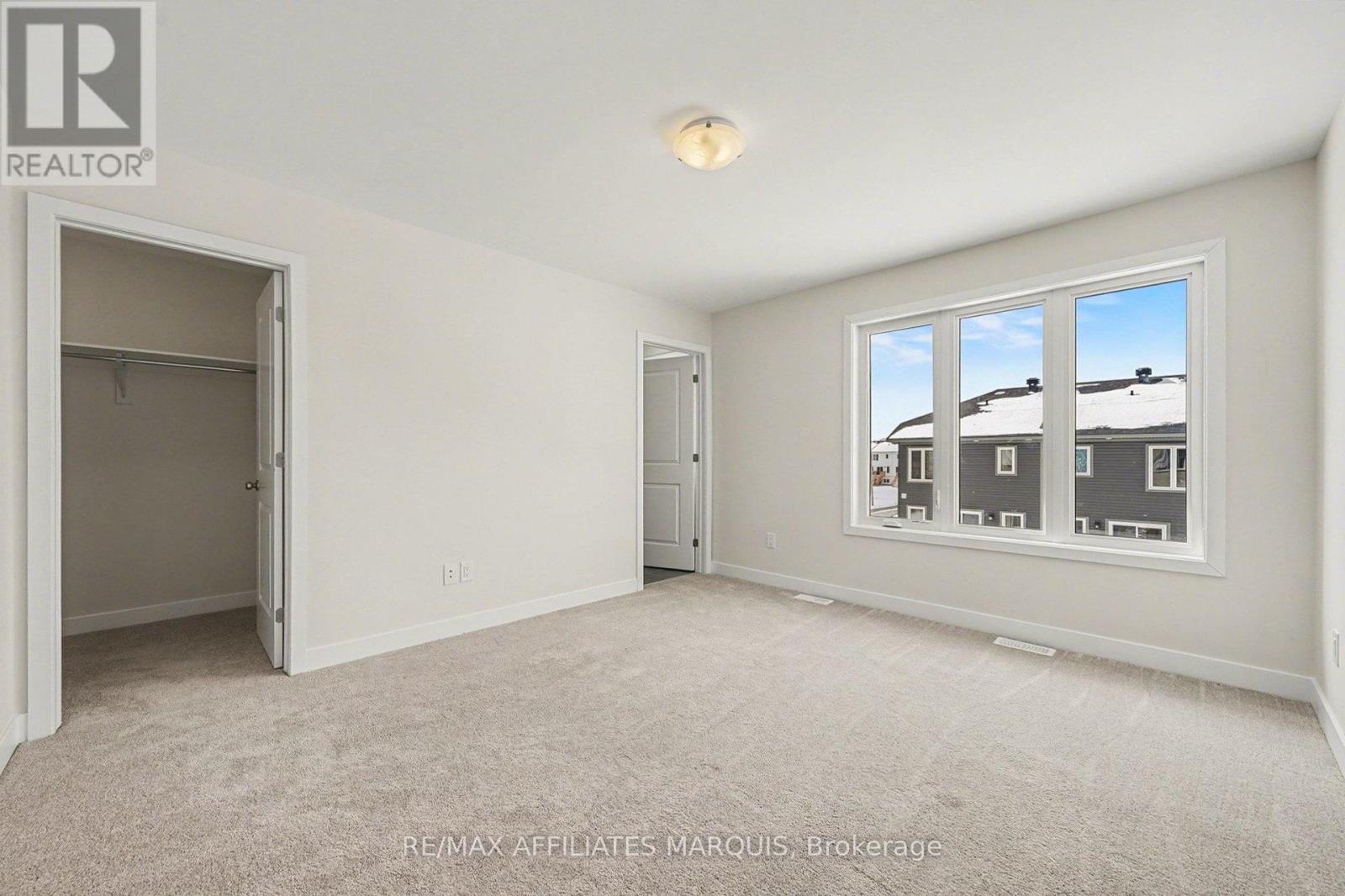 97 Whitcomb Crescent Property Photo 18